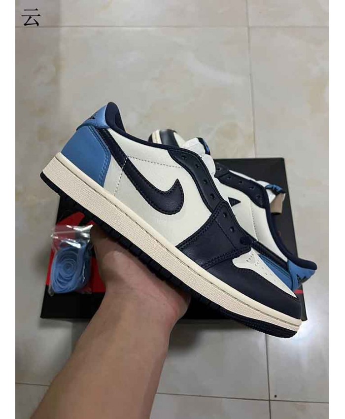 Air Jordan 1 Low OG Obsidian Basketball Shoes