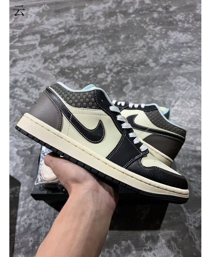 Air Jordan 1 Low SE Coconut Milk/Black Basketball Shoes